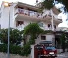 Apartments-Funke, Privatunterkunft im Ort Primošten, Kroatien